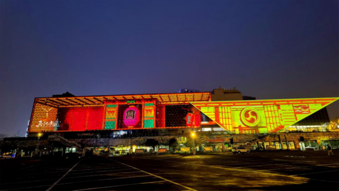 寸灘國際絲路花街建筑光影秀于7月1日開街上演啦！(圖15)